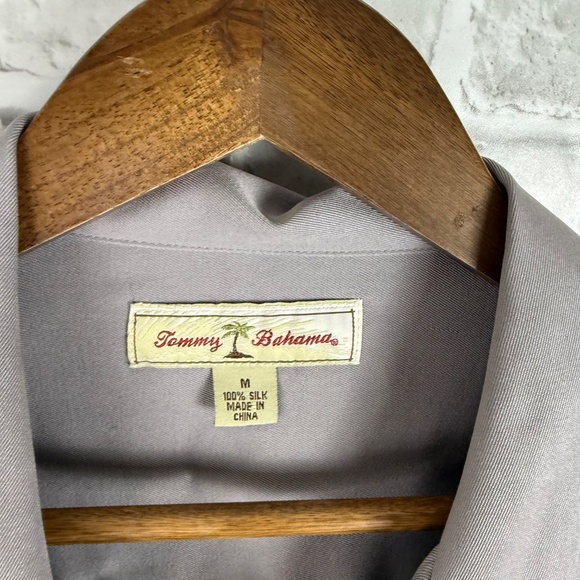 Tommy Bahama Poipu Bay Concrete Gray All Silk Hawaiian Camp Shirt Mens MEDIUM - Picture 4 of 7